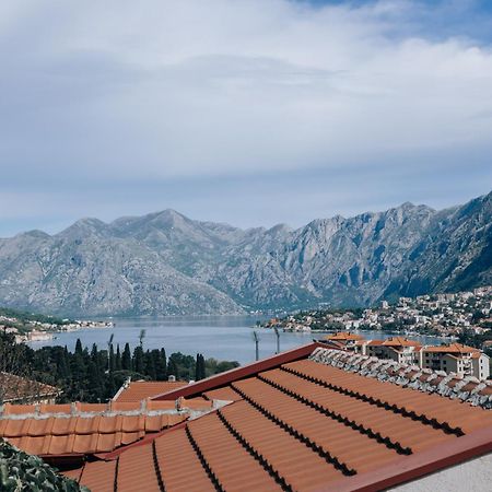 Paradise Bay Apartments Kotor Exterior foto