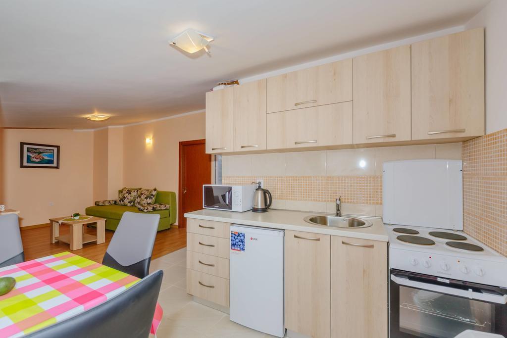 Paradise Bay Apartments Kotor Exterior foto