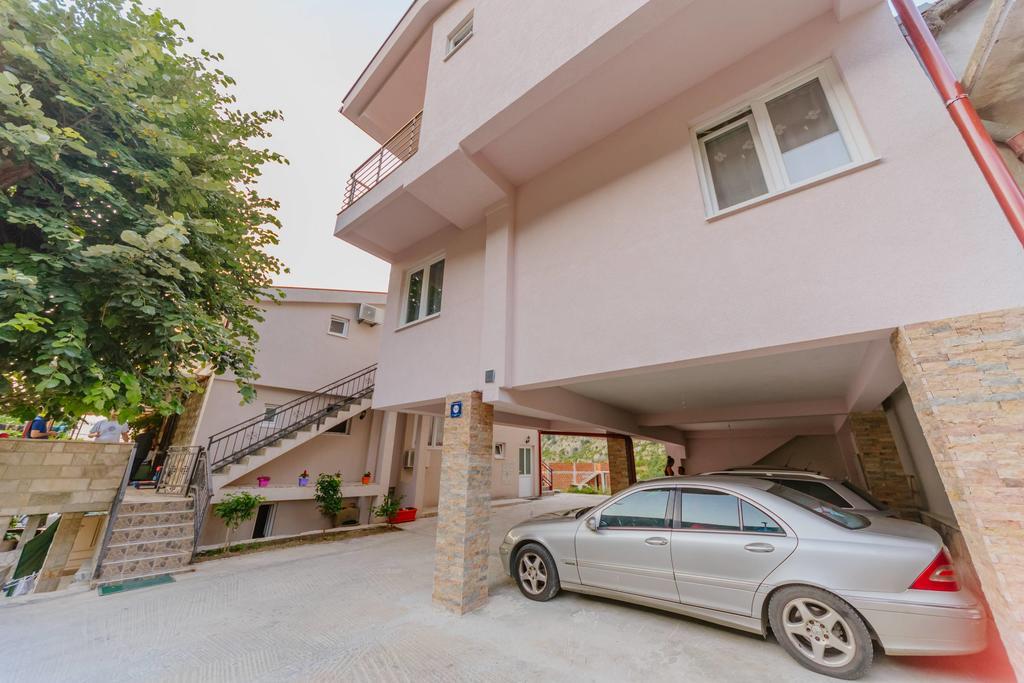 Paradise Bay Apartments Kotor Exterior foto